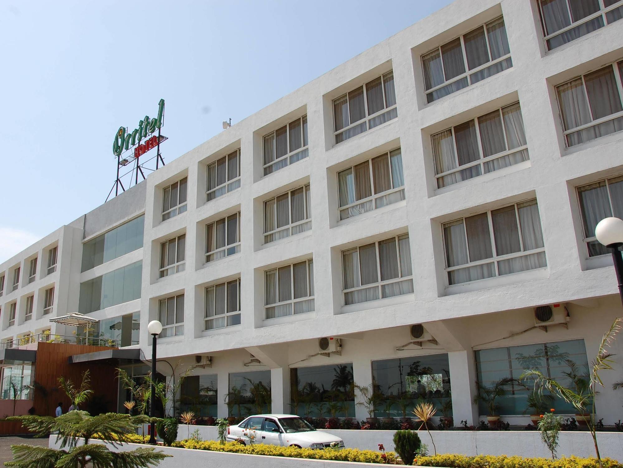 Inventree Hotels & Resort Hinjawadi Exterior photo