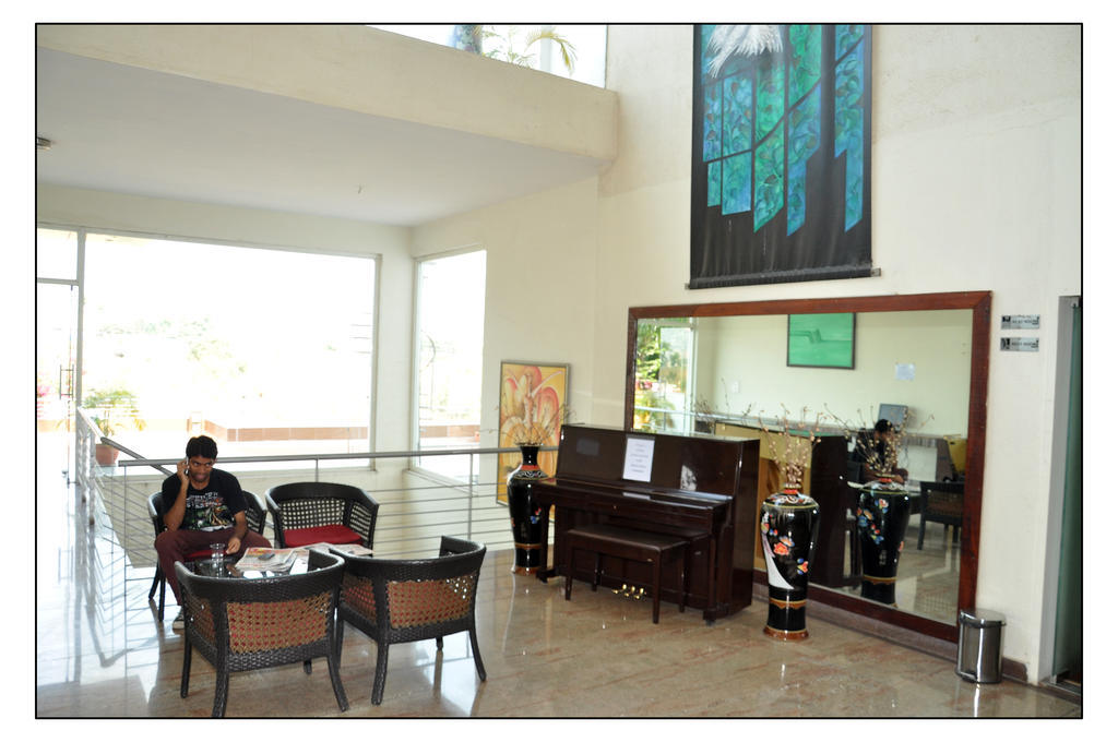 Inventree Hotels & Resort Hinjawadi Exterior photo